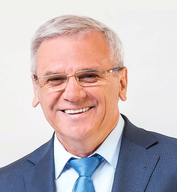 Интервью с Евгением Люлиным