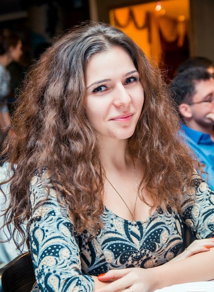 Интервью с Еленой Мовсисян