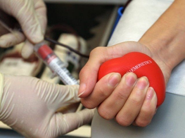 За пять лет  жители Курска сдали более четырех тысяч литров крови в рамках акции «День донора»