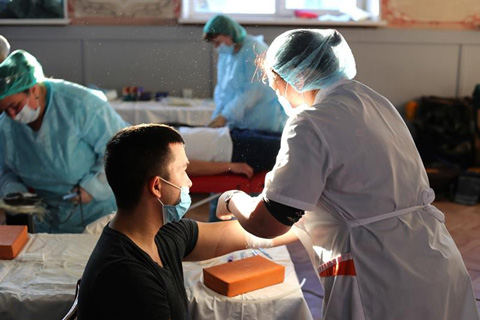 Сотрудники Росгвардии поддержали донорское движение в Челябинске