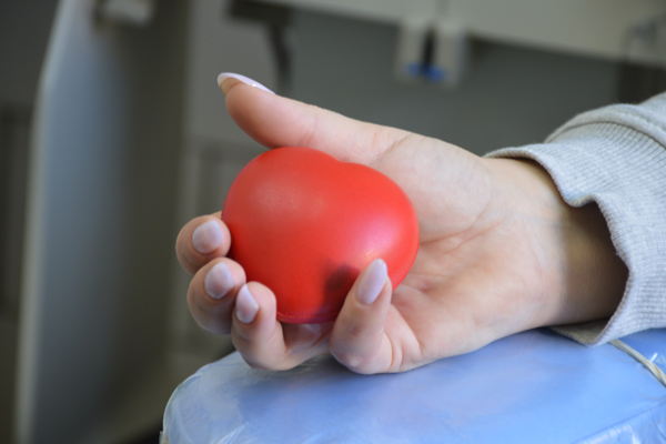 В честь Международного женского дня в Ялте проходит донорская акция «Весна. Спасибо за любовь»