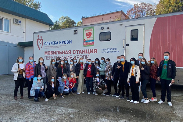 Краснодарские студенты-медики сдали более 70 литров крови