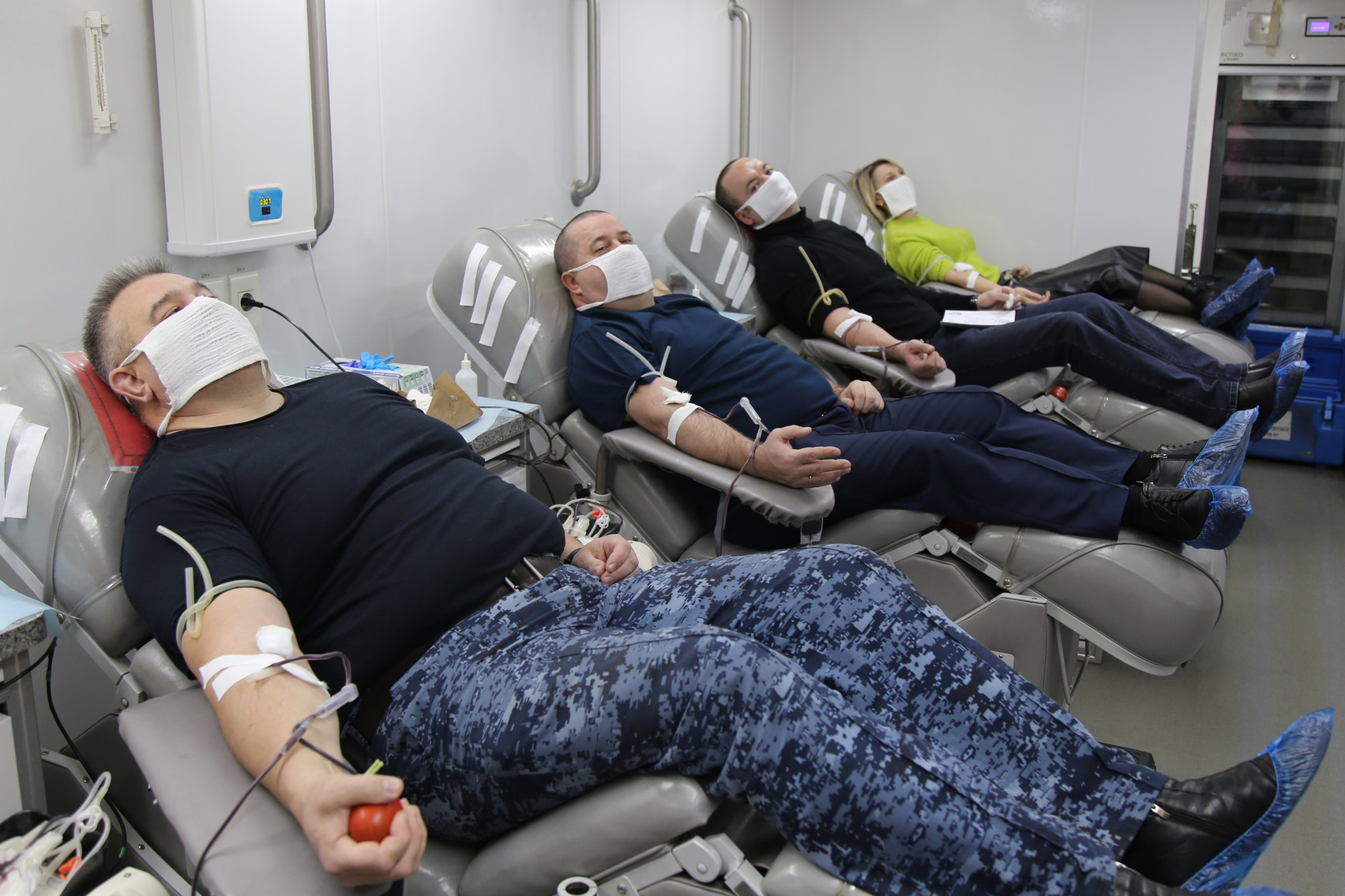 Сотрудники УФСИН России по Брянской области стали донорами крови