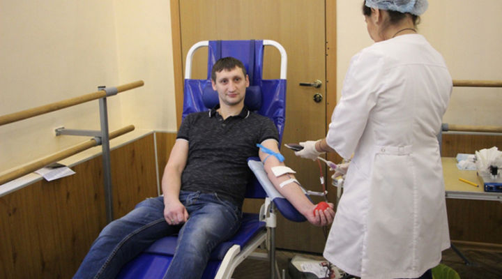 Пушкинские полицейские поучаствовали в донорской акции «Быть донором – благородно» 