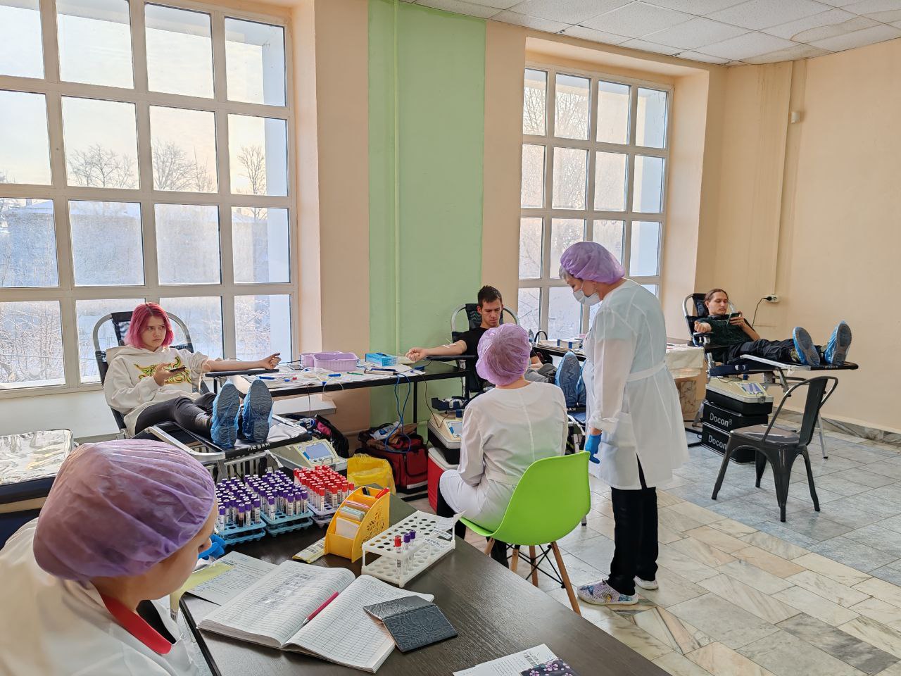 Студенческая донорская акция в Сибирском автомобильно-дорожном университете прошла в Омске