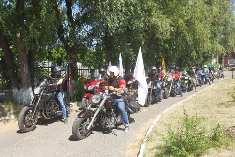 В Омске прошел мотопробег, посвященный Всемирному дню донора крови