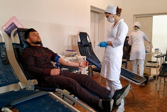 В Ножай-Юрте добровольцы стали донорами крови