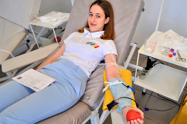 Ростовская областная станция переливания крови расширила дни приема доноров в мае