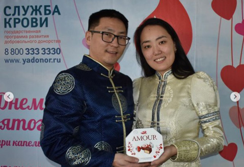 Влюбленные пары в Бурятии сдали кровь
