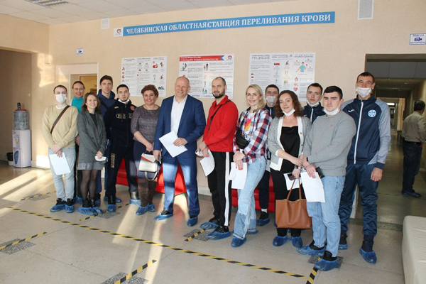 Министерство по физической культуре и спорту Челябинской области провело донорскую акцию