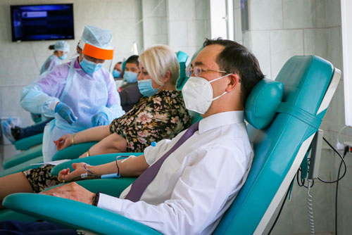 300 якутян сдали кровь во время донорской недели