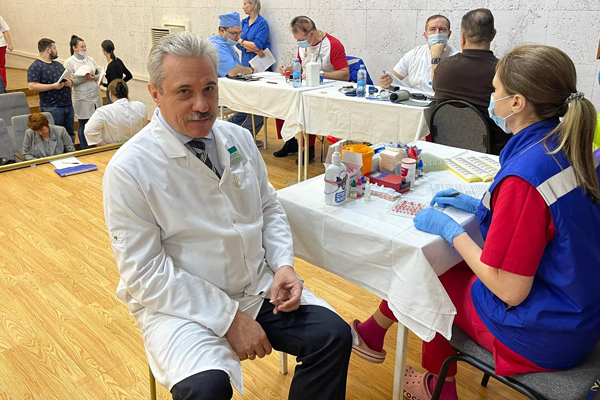 Учреждения ФМБА России присоединились к донорским акциям с Центром крови ФМБА России