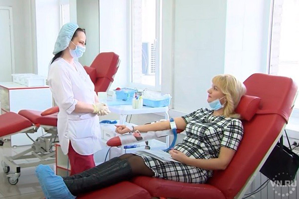 Команда администрации Колыванского района пополнила запасы Новосибирского центра крови