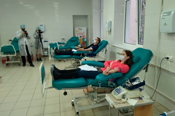 Студенты Курского медуниверситета принимают участие в акции «Дари добро»