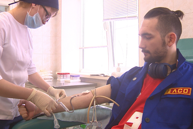 Волгоградские студотряды приняли участие в донорской акции