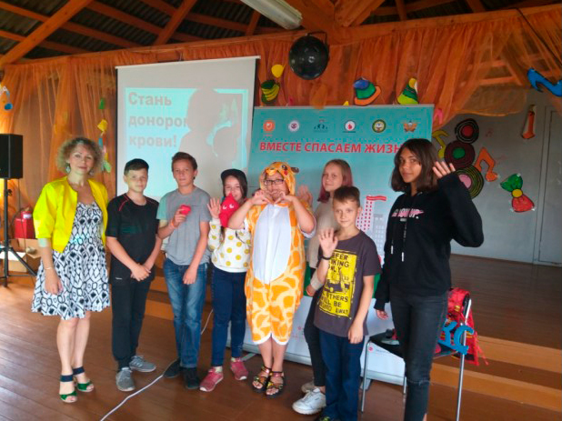 В детских оздоровительных лагерях Красноярского края прошли Уроки донорства