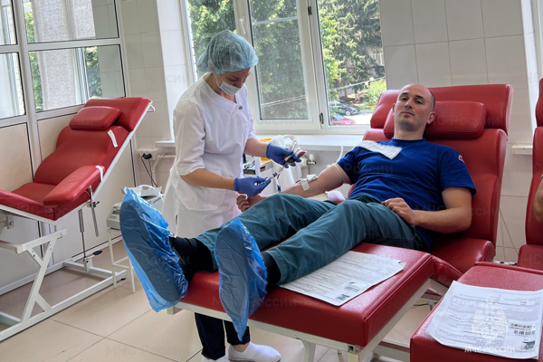 Сотрудники чрезвычайного ведомства Республики Северная Осетия-Алания стали донорами крови