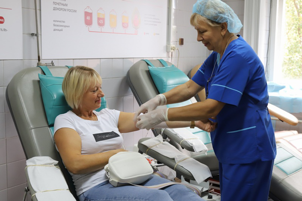 Смоленская АЭС: более сотни жителей Десногорска стали участниками Дня донора, сдав порядка 55 литров крови в рамках Всероссийской акции