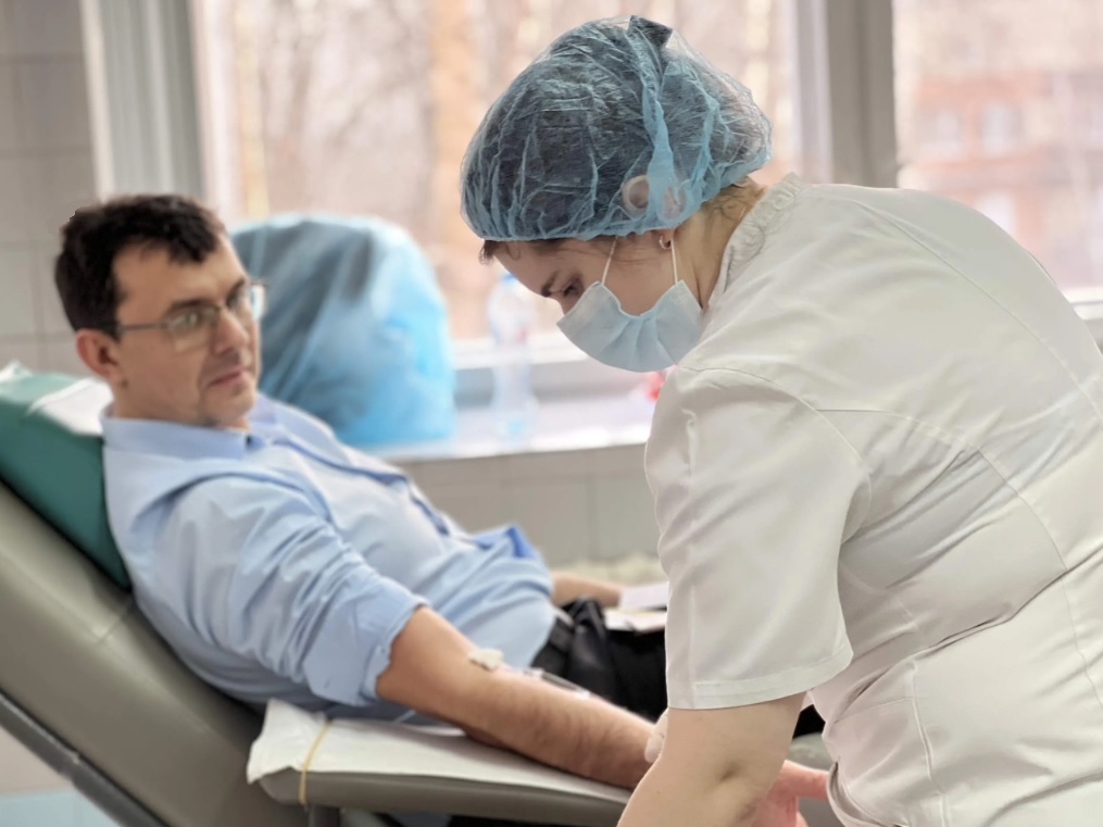 Смоленские атомщики сдали более 65 литров крови в рамках корпоративной донорской акции