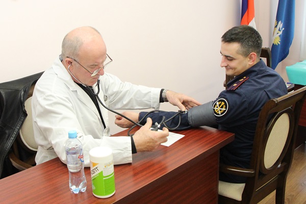 Сотрудники Ярославского УФСИН приняли участие в благотворительной акции по сдаче крови