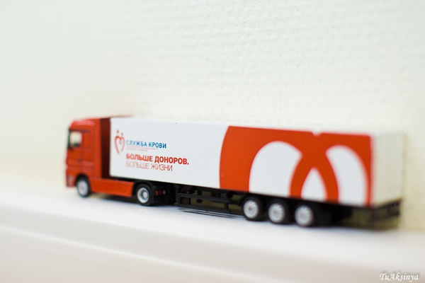 Мобильная станция переливания крови в очередной раз посетила Каспийск в Дагестане