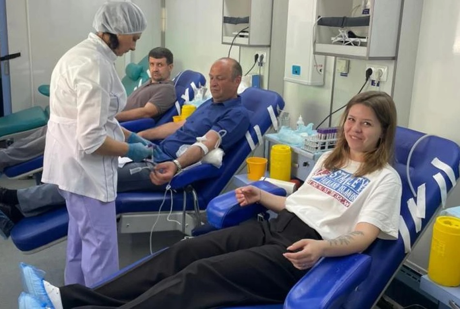 Более 100 брянских энергетиков совершили донации