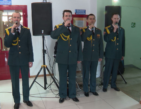 Концерт в честь национального дня донора устроили на Свердловской областной станции переливания крови