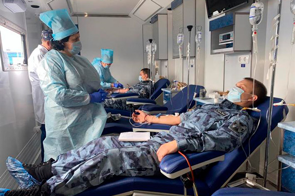 В Центральном округе Росгвардии продолжается ведомственная акция «От сердца к сердцу»