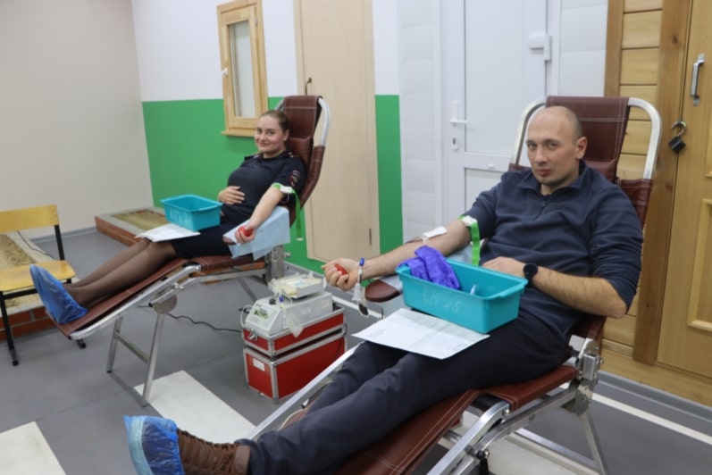 В Сибирском юридическом институте МВД России в Красноярске прошла акция по безвозмездной сдаче крови