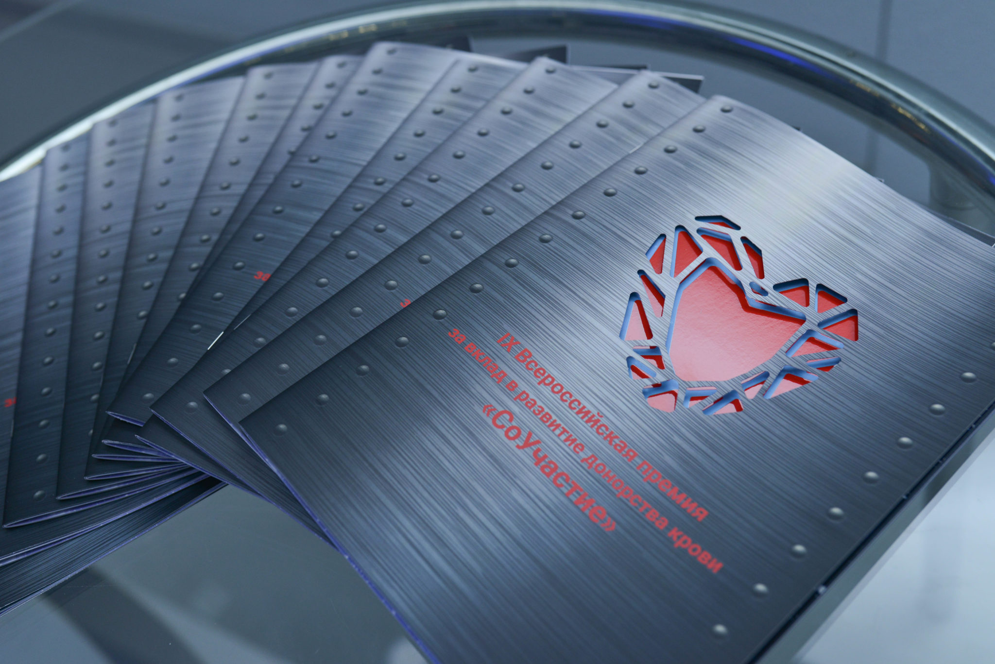 «Продолжать, нельзя отложить»: донорство крови в период пандемии коронавируса