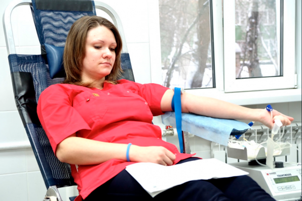 Новосибирские медики приняли участие в массовой донорской акции