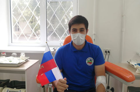 В Карачаево-Черкесии прошла акция «Всероссийская суббота доноров», приуроченная ко Дню Государственного флага