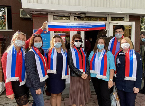 Сотрудники «Сургутнефтегаза» сдали кровь