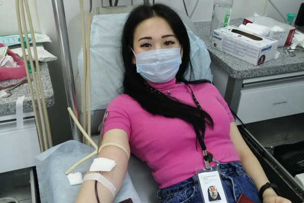 Астраханский областной центр крови провел корпоративную донорскую акцию для сотрудников транспортной компании «Деловые линии»