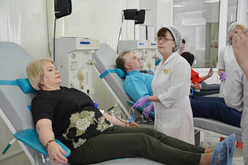 Оренбургские депутаты городского Совета  поддержали Национальный день донора крови 