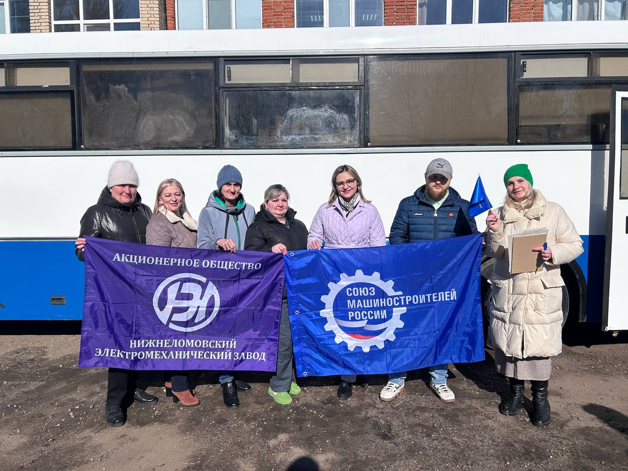 Более 100 работников Нижнеломовского электромеханического завода приняли участие в донорской акции в Пензенской области