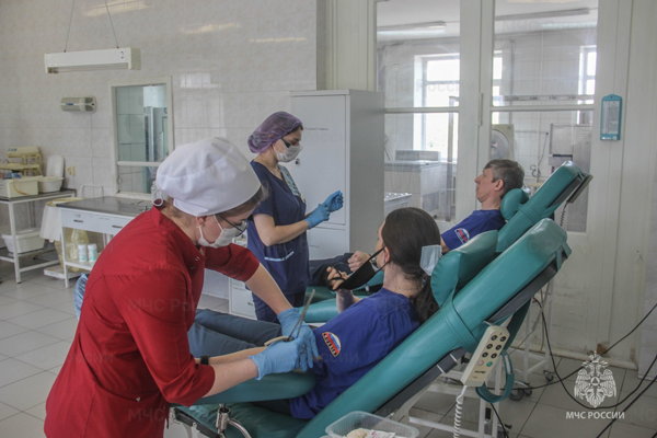 В Волгоградской области 375 сотрудников МЧС стали донорами крови