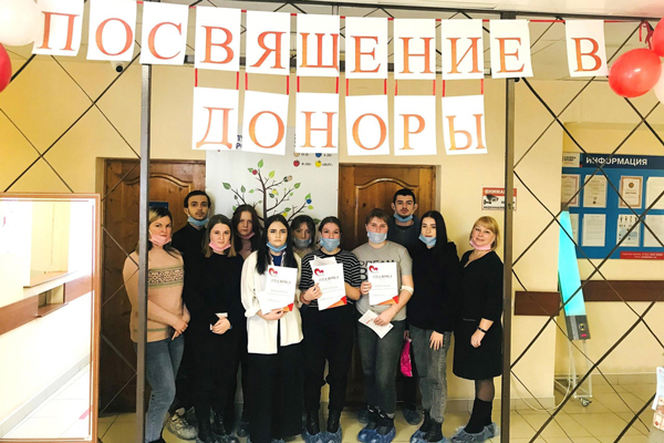 Орловских студентов посвятили в доноры