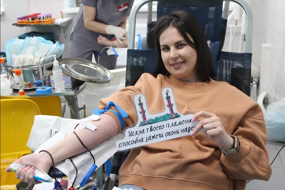 Более 150 доноров сдали кровь в Невском районе Петербурга