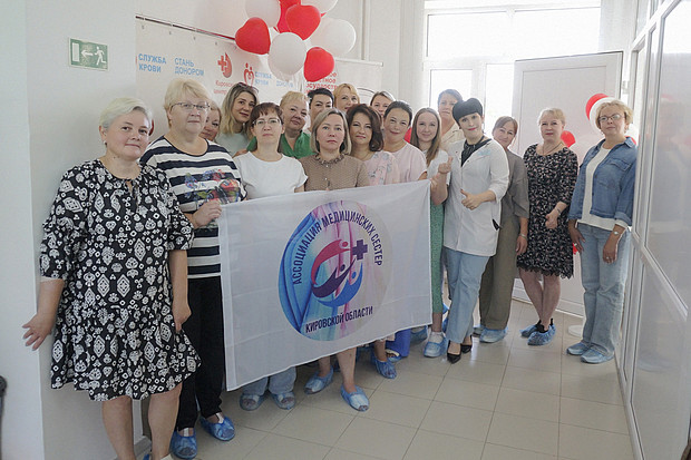 Медицинские сестры Кировской области сдали кровь