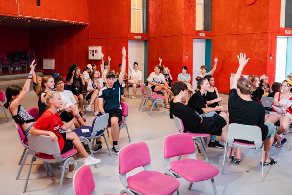 Центр крови Республики Крым проводит в детских лагерях акцию «Код донора. Наставничество»