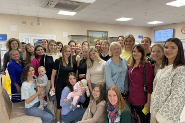 Участницы городского конкурса «Главная мама Екатеринбурга» сдали более десяти литров крови для помощи пациентам