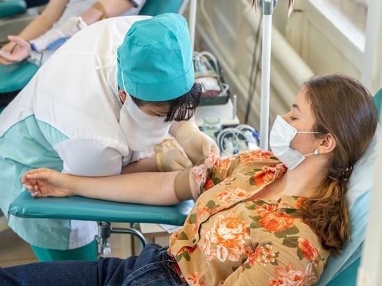 В Твери подвели итоги донорских акций в учебных заведениях региона за ноябрь