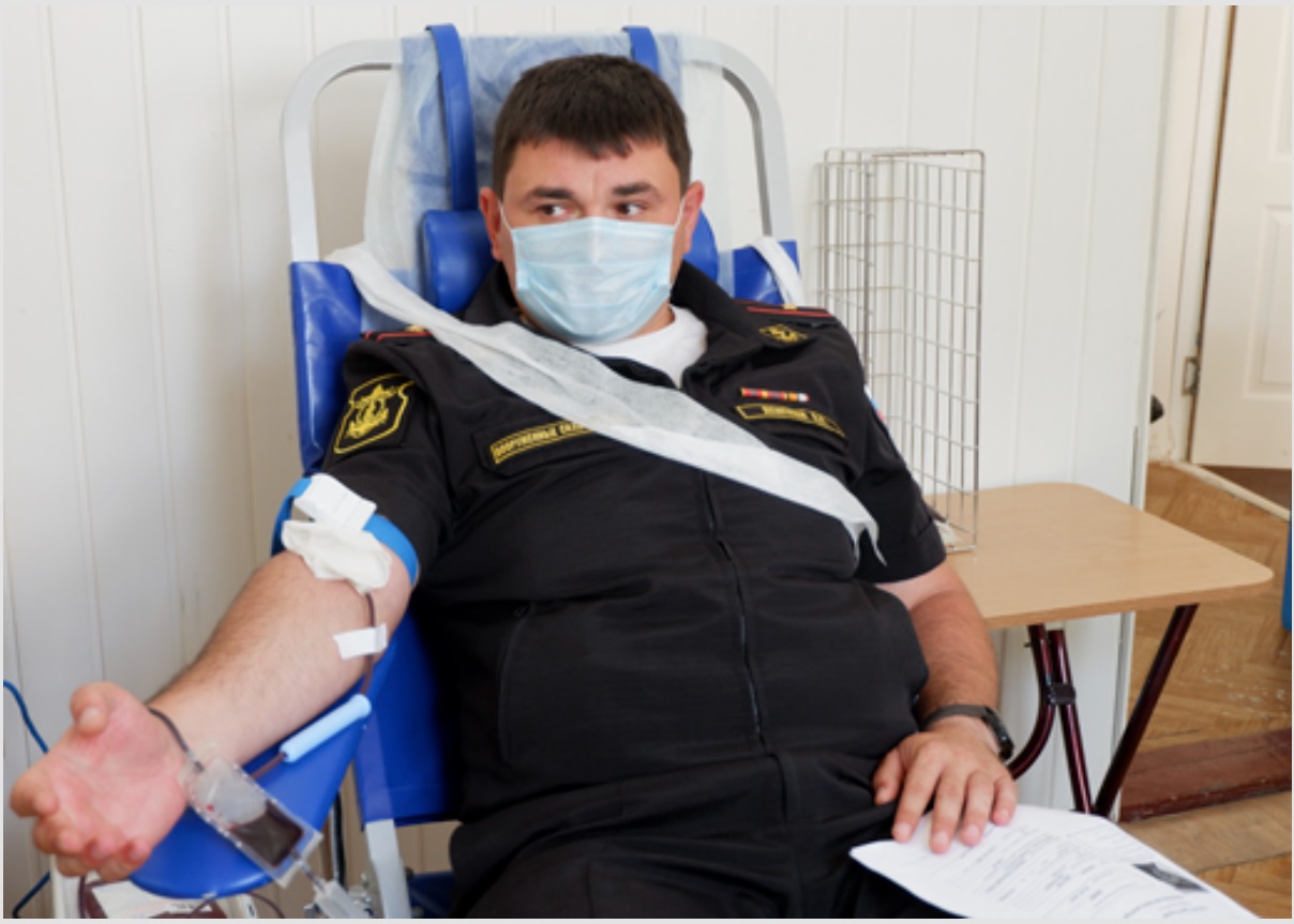 Личный состав Черноморского флота принял участие в акции по сдаче крови