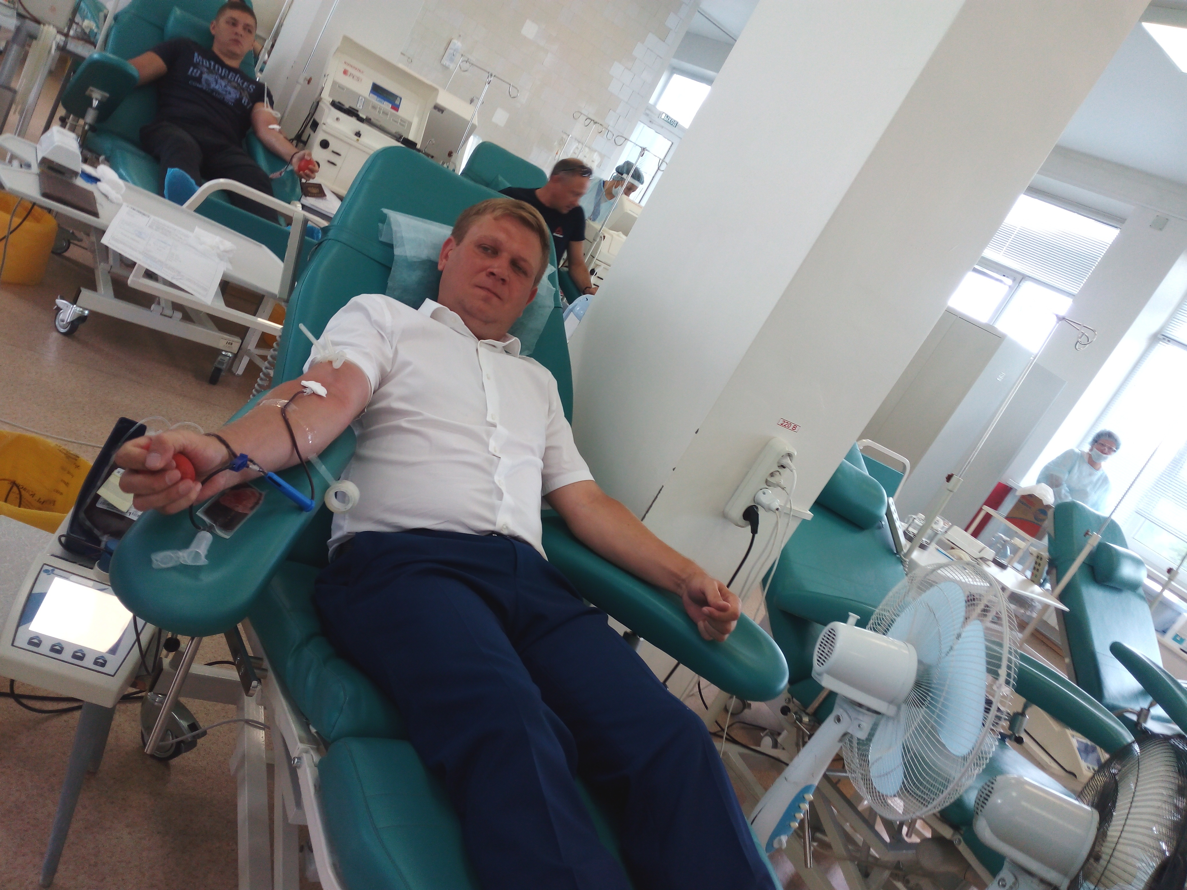 Кандидат в губернаторы Челябинской области стал донором