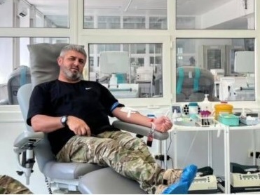 Росгвардеец из Чеченской Республики стал донором крови в сотый раз