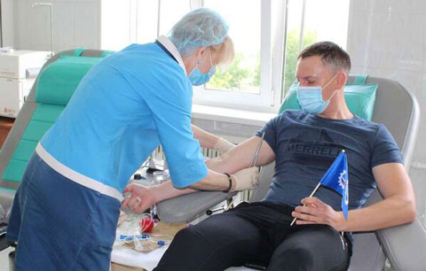 В Приморских пунктах переливания крови – молодежь