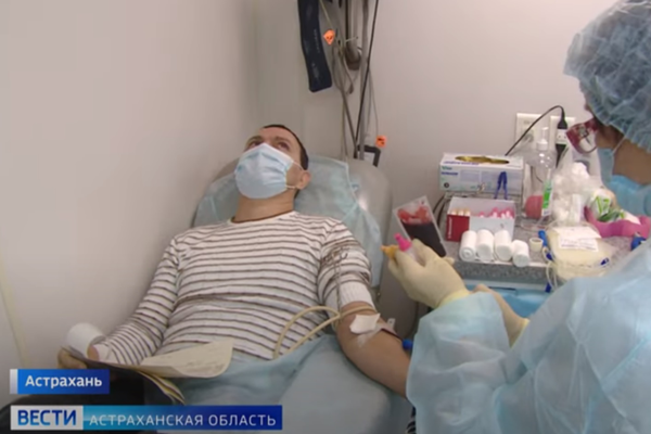 Более 50 астраханских судостроителей сдали кровь на производственной площадке Южного центра судостроения и судоремонта 