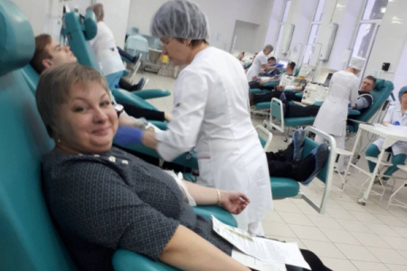 Курские спасатели участвуют в донорской акции