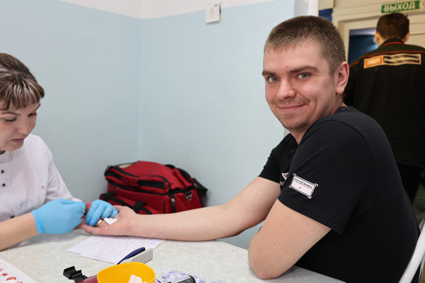 На заводе «Омсктрансмаш» прошел очередной День донора